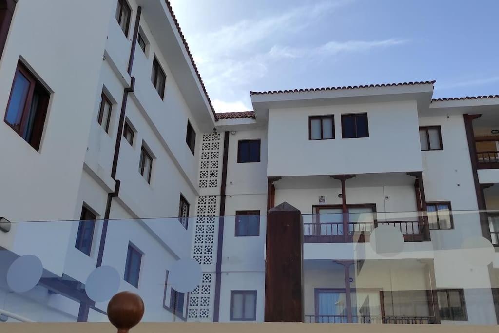 Apartamento Neptuno กันเดลาเรีย ภายนอก รูปภาพ